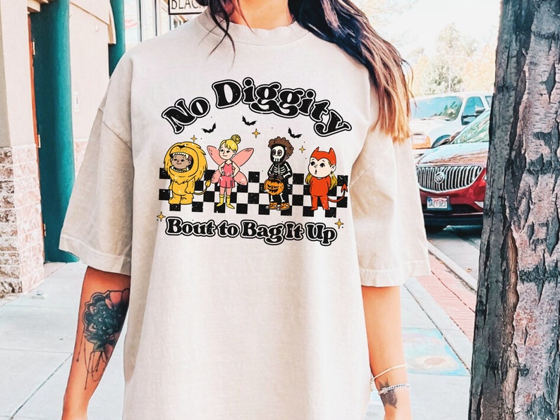 No Diggity Bout to Bag It Up Halloween T-shirt